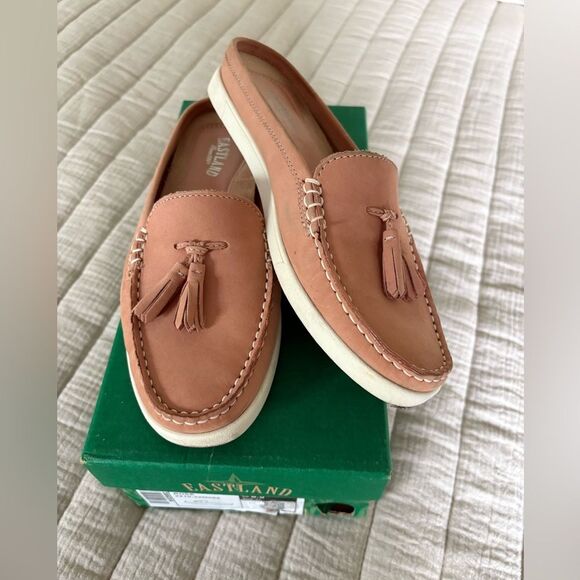 Eastland Shoes - Eastland Womens Rose Blush Leather Mandy Mules with Tassels Size 6.5